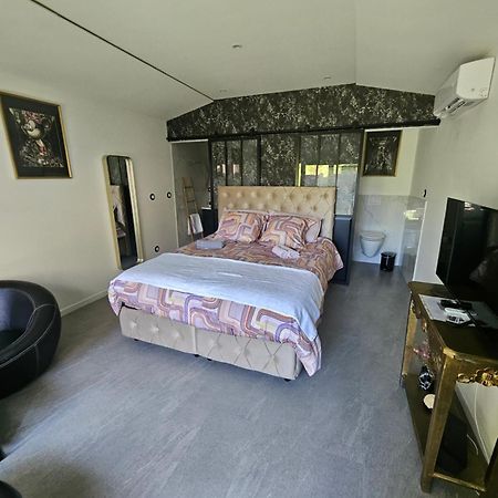 Hebergement Privee Jaccuzzi En Supplement Saint-Clair-du-Rhone Exteriör bild