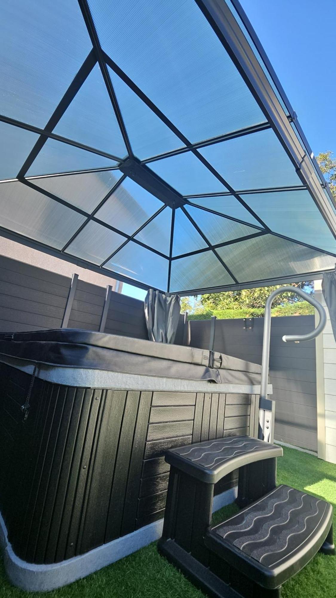 Hebergement Privee Jaccuzzi En Supplement Saint-Clair-du-Rhone Exteriör bild