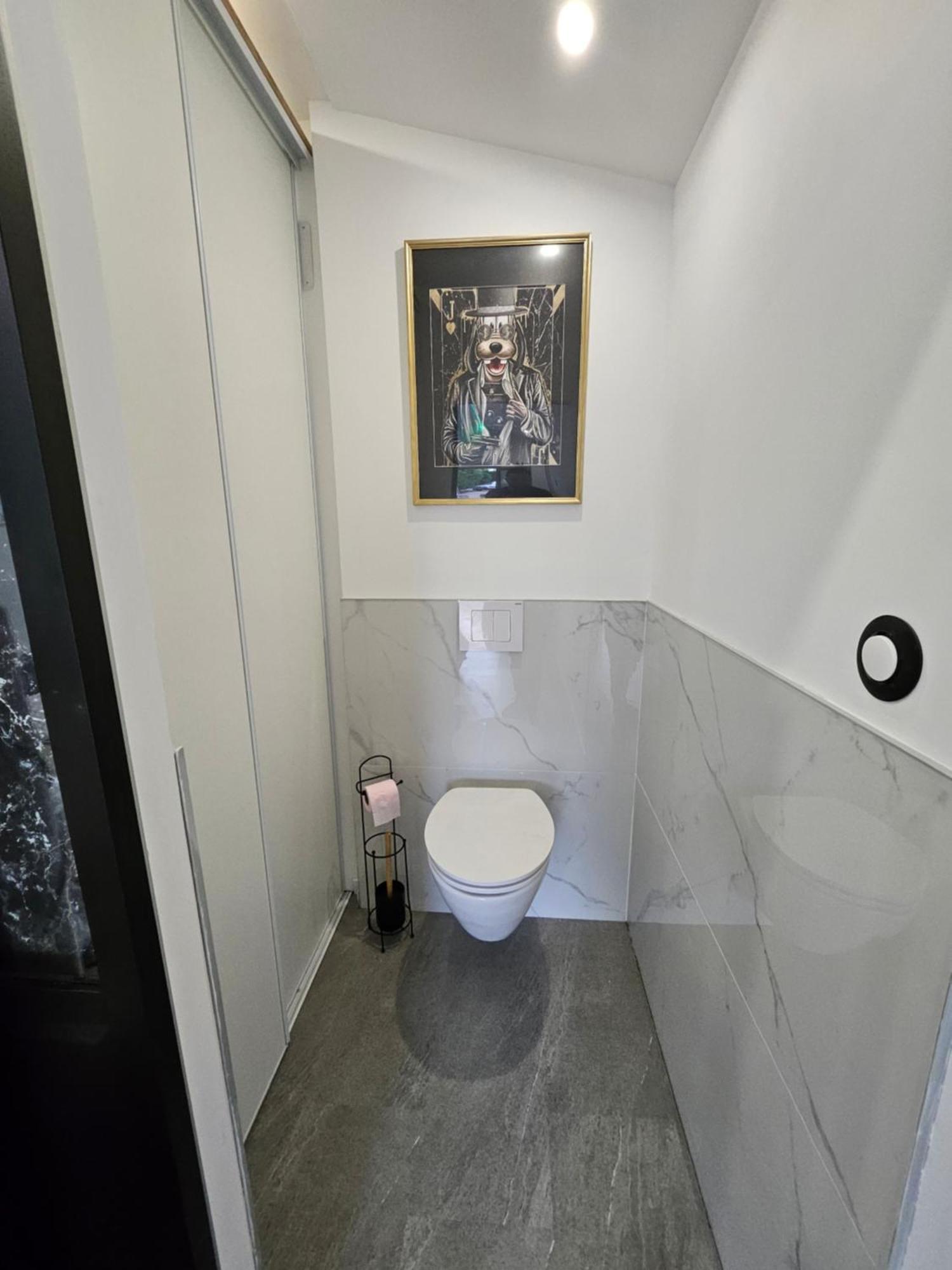 Hebergement Privee Jaccuzzi En Supplement Saint-Clair-du-Rhone Exteriör bild